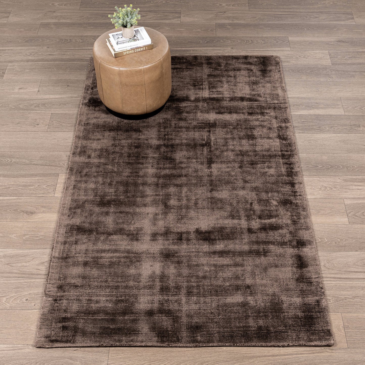 Ganache Brown 85% Viscose Viscose Berlin Distressed Rug Collection