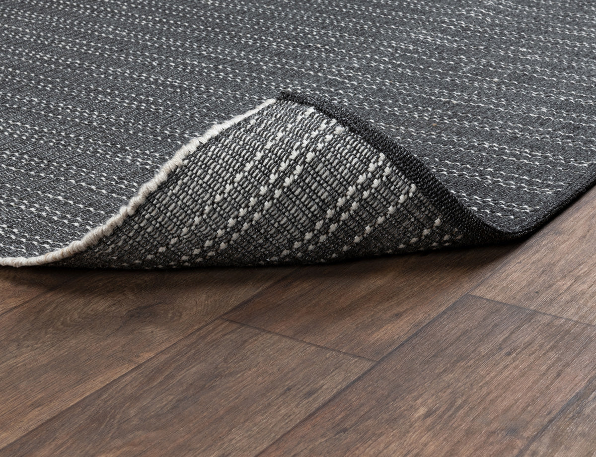 Charcoal 100% Polypropylene Performance Indoor/Outdoor Indoor/Outdoor Yuma Rug Collection