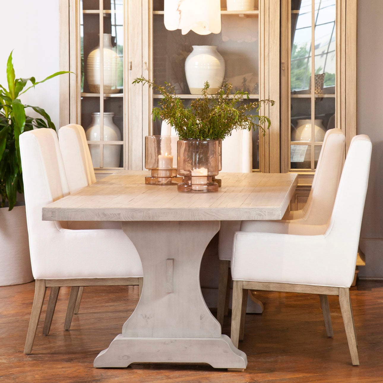 Off White Upholstery and Natural Wood Finish Solid Rubber Wood Frame with Cotton Blend Fabric Chair 25 in Wide