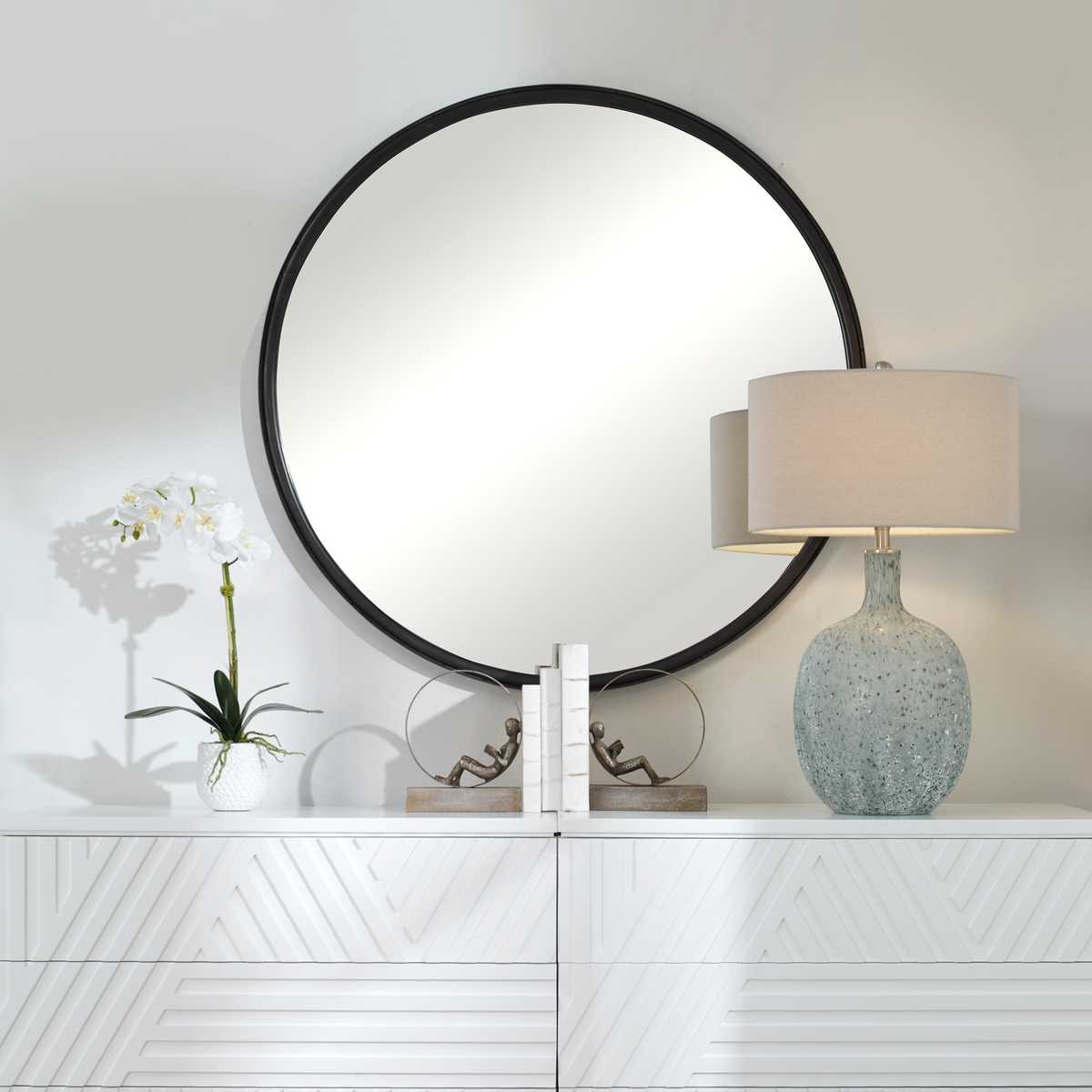 Curated Mirror