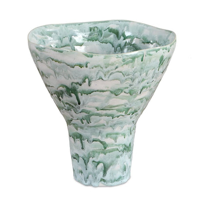 Vernon 8 Vase