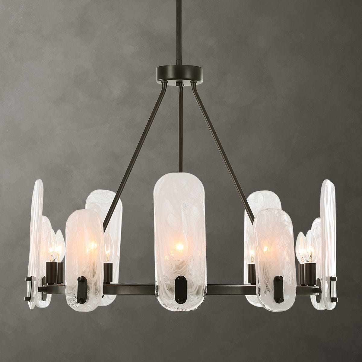 Refined Pendant