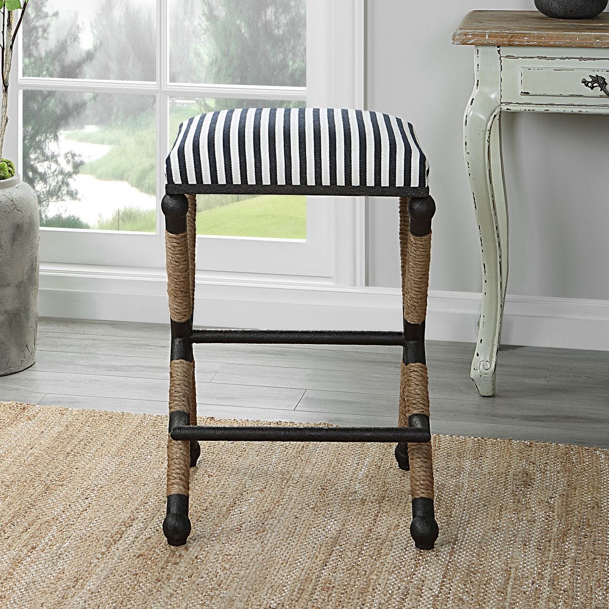 Aldercrest 4 Counter Stool