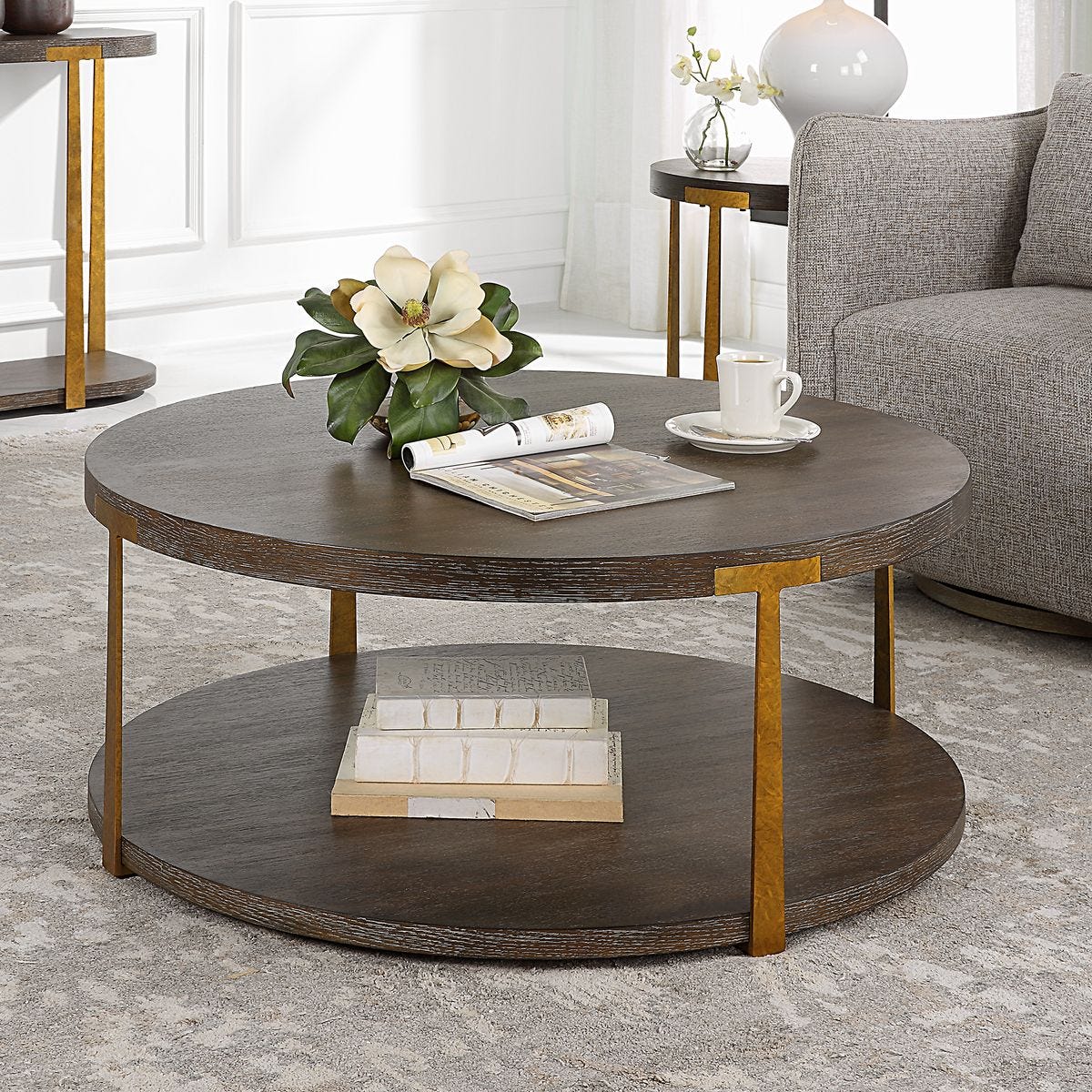 Caspian 4 Coffee Table, Walnut