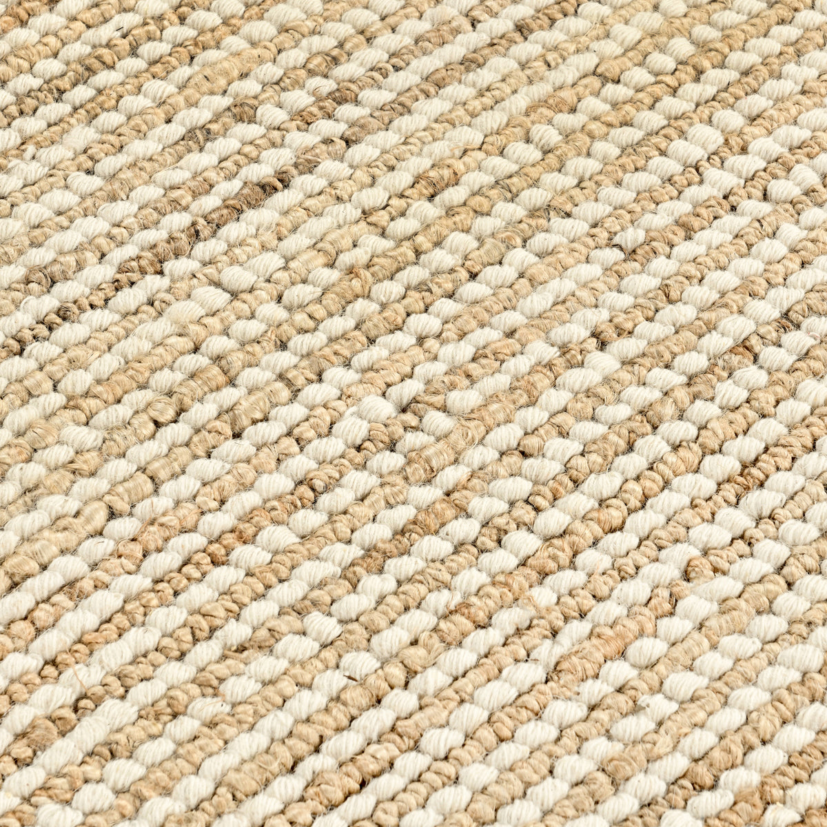 Ivory 50% Wool Wool & Wool Blend Valencia Rug Collection