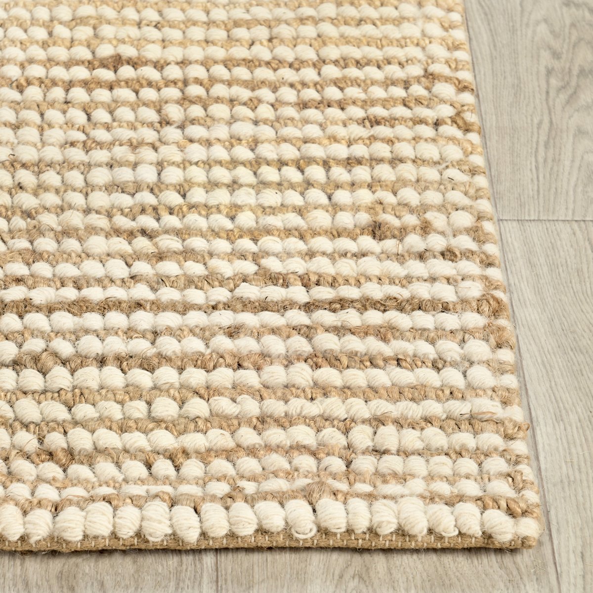 Ivory 50% Wool Wool & Wool Blend Valencia Rug Collection