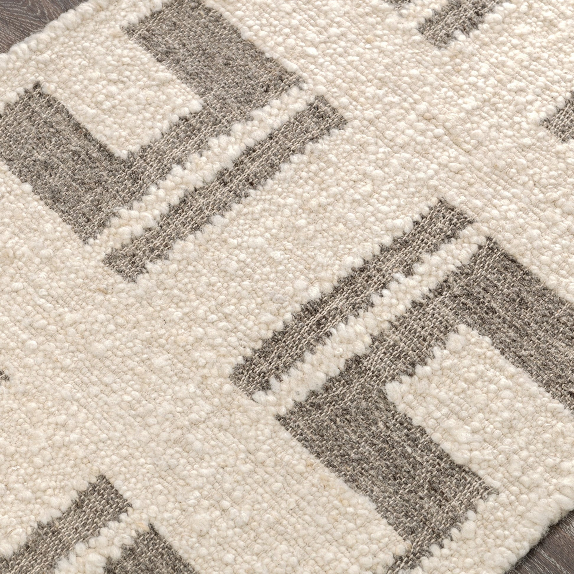 Charcoal/Ivory Wool & Wool Blend Kavala Rug Collection
