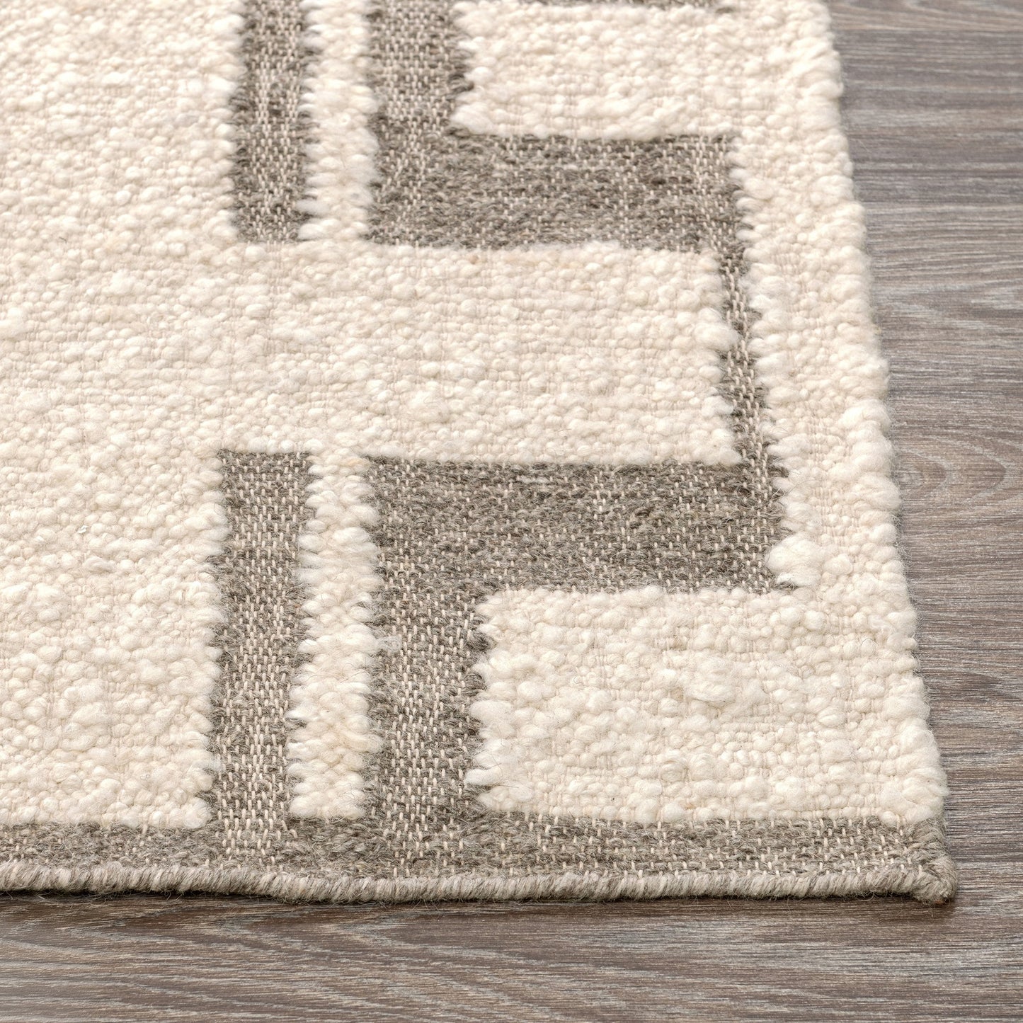 Charcoal/Ivory Wool & Wool Blend Kavala Rug Collection