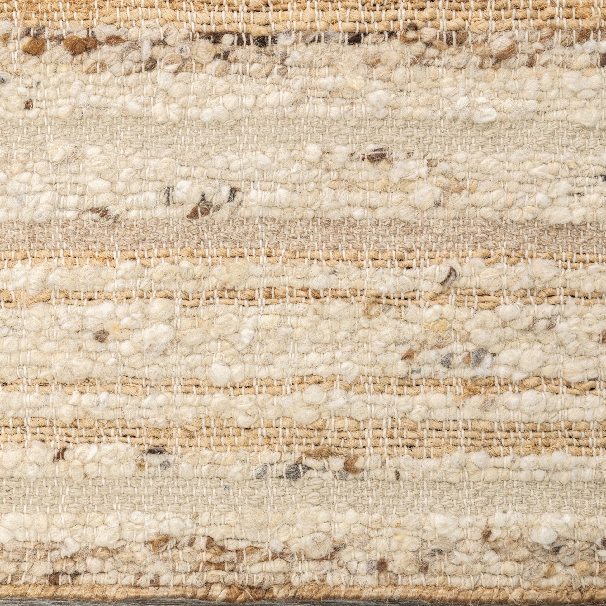 Wool & Wool Blend Idra Rug -Natural/Ivory Collection