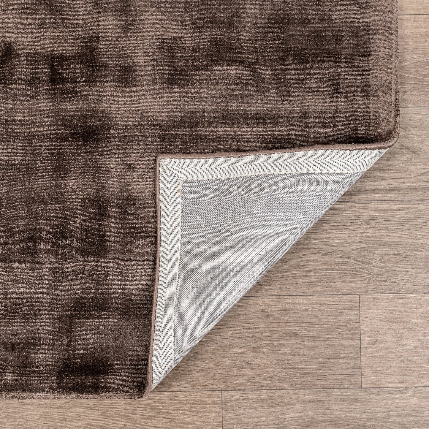 Ganache Brown 85% Viscose Viscose Berlin Distressed Rug Collection
