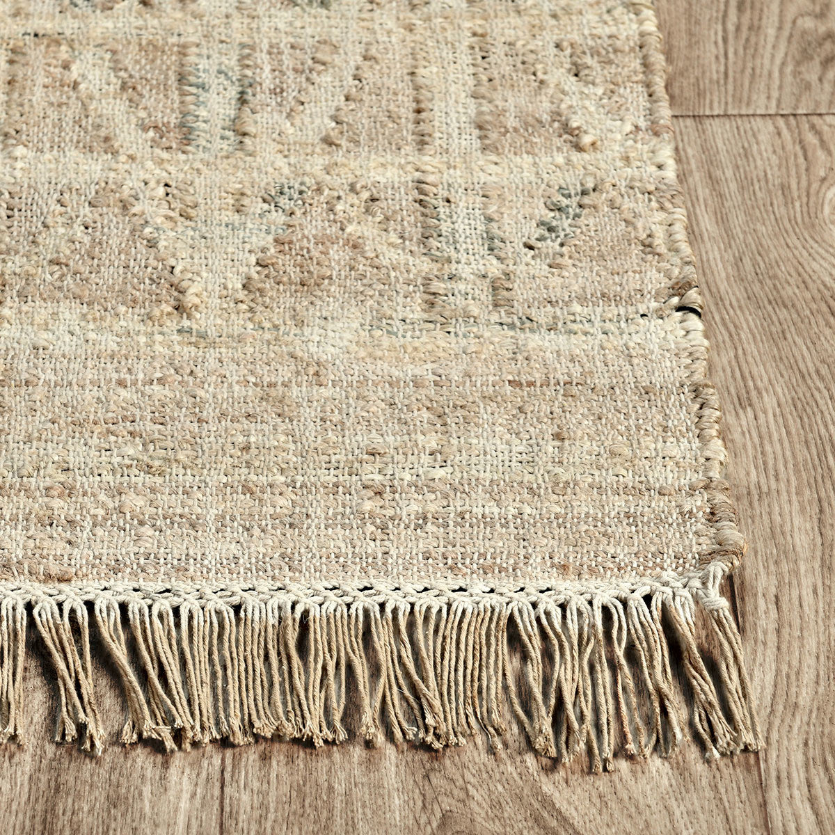 Natural 80% Jute Jute & Seagras Kingston Distressed Rug Collection