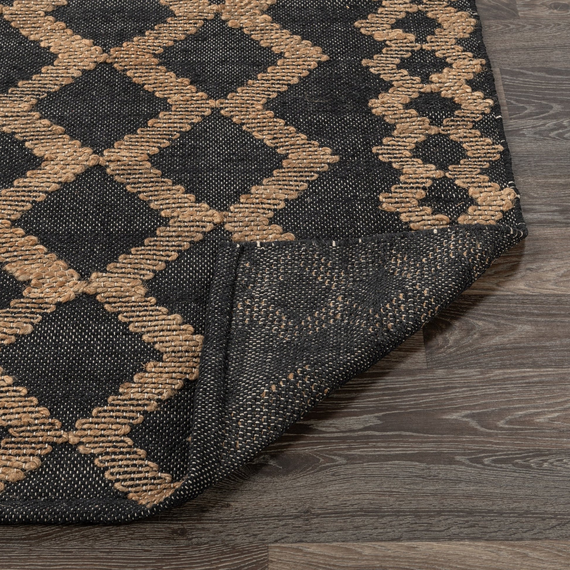 Black/Natural 80% Jute Jute & Seagras Gobi Rug Collection