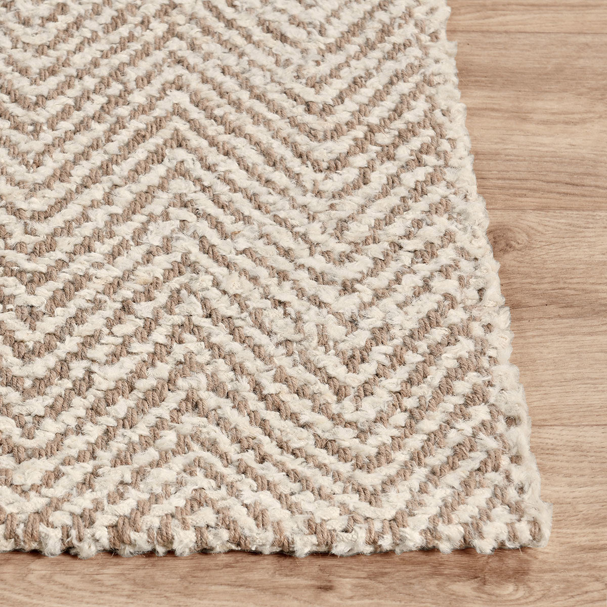 Chenille Ivory/Natural Jute & Seagras Herringbone Rug Collection