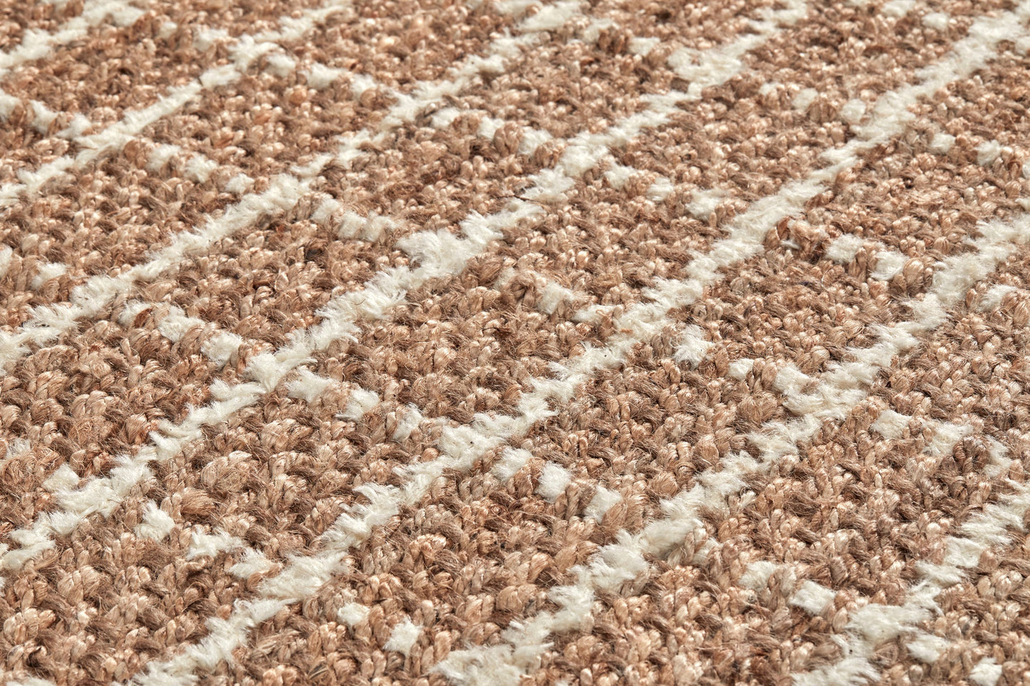 Natural/Ivory Jute & Seagras Windowpane Chenille Rug Collection