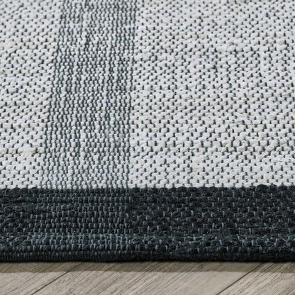 Ivory/Black 70% Jute Jute & Seagras Kochi Stripe Rug Collection