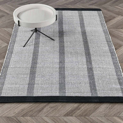 Ivory/Black 70% Jute Jute & Seagras Kochi Stripe Rug Collection