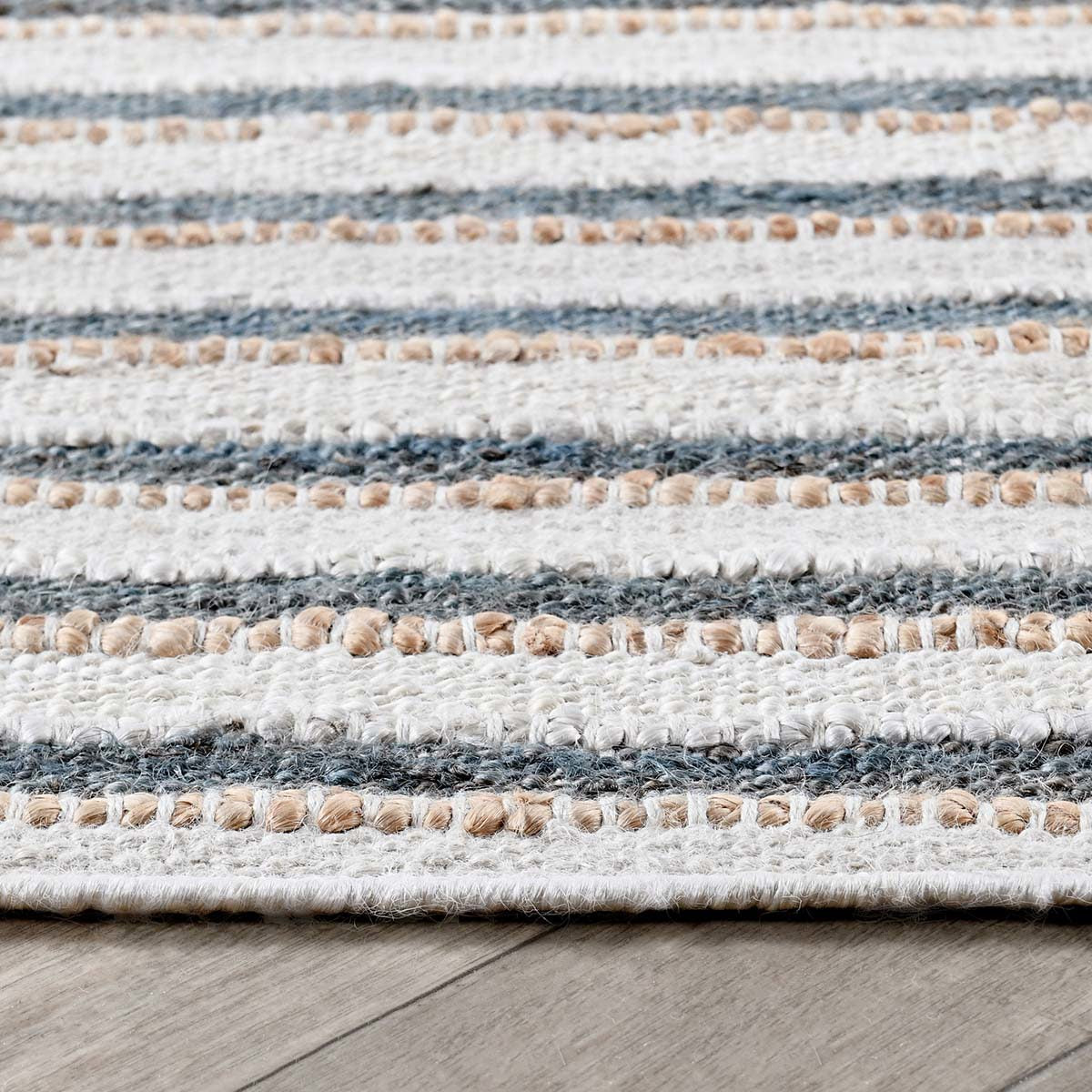 Ivory/Aqua 90% Jute Jute & Seagras Del Mar Rug Collection