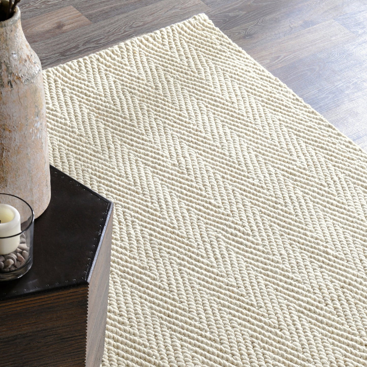 Ivory 70% Wool Wool & Wool Blend Herringbone Wool/Jute Rug Collection