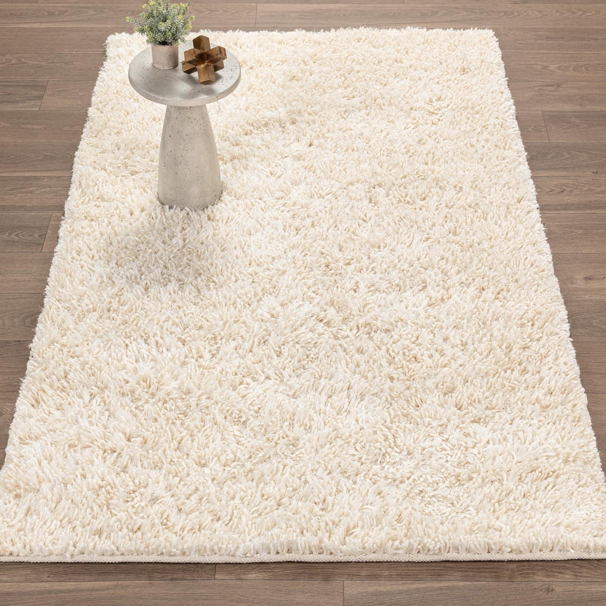 Ivory 60% Wool Wool & Wool Blend Surrey Shag Collection