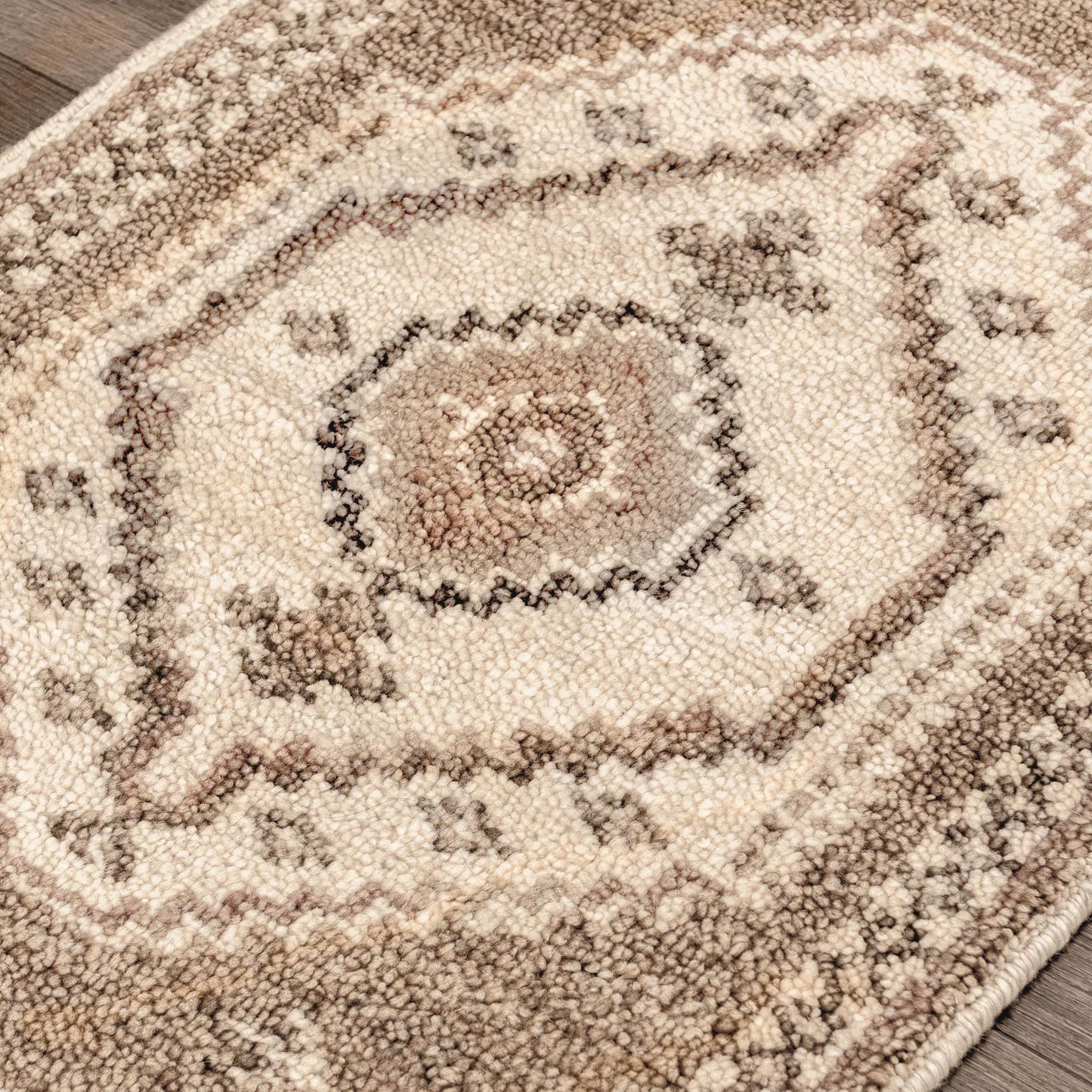 80% Wool Wool & Wool Blend Luxor Hand knotted Desert Brown Collection
