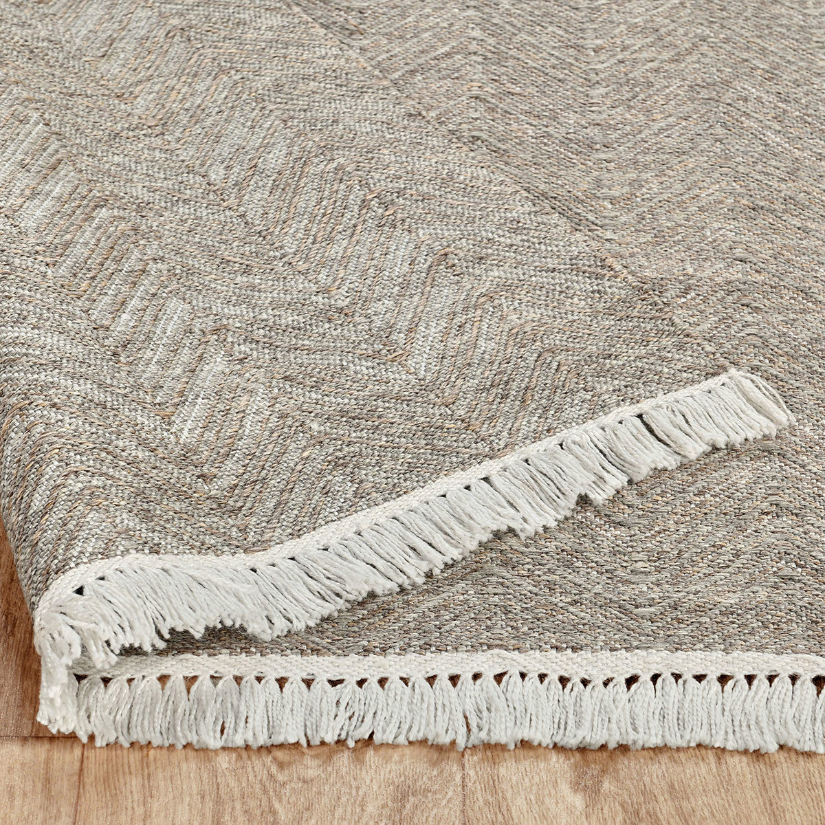 Dune 100% Polypropylene Performance Indoor/Outdoor Indoor/Outdoor Augusta Rug Collection