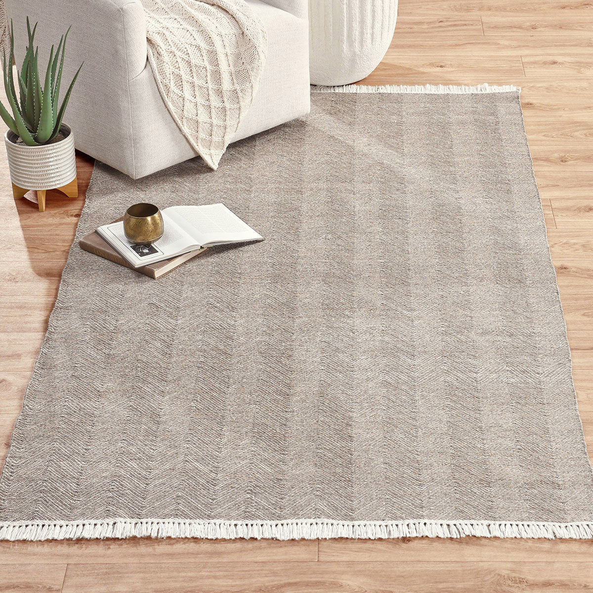 Dune 100% Polypropylene Performance Indoor/Outdoor Indoor/Outdoor Augusta Rug Collection