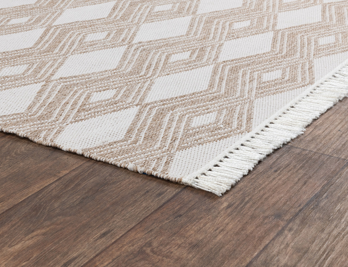 Sand 100% Polypropylene Performance Indoor/Outdoor Indoor/Outdoor Banning Rug Collection