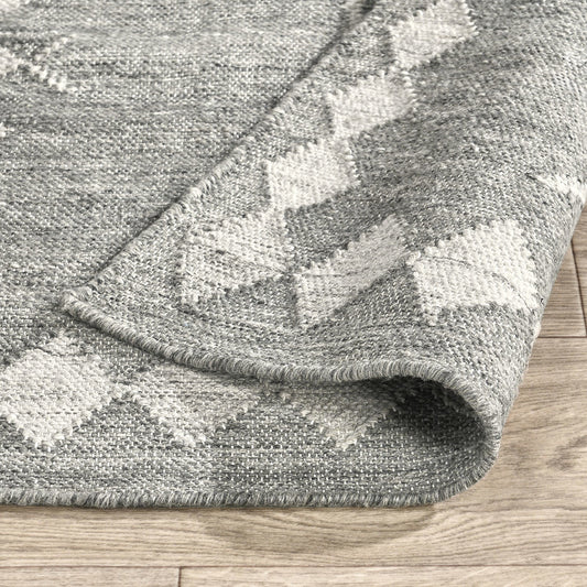 Gray Multi 100% Polyester Performance Indoor/Outdoor Indoor/Outdoor Oasis Rug Collection