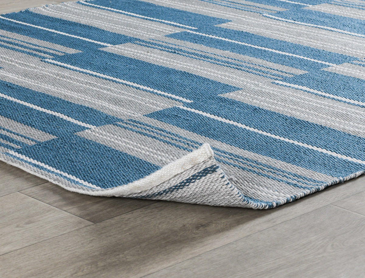 Cabana Blue 100% Polypropylene Performance Indoor/Outdoor Indoor/Outdoor Colton Stripe Rug Collection