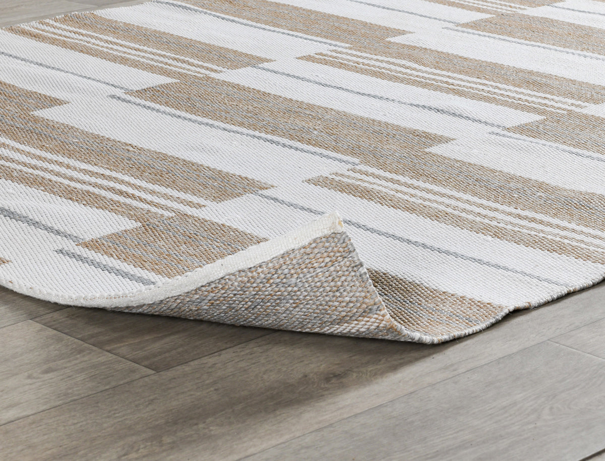 Stripe Ivory/Multi 100% Polypropylene Performance Indoor/Outdoor Indoor/Outdoor Colton Stripe Rug Collection