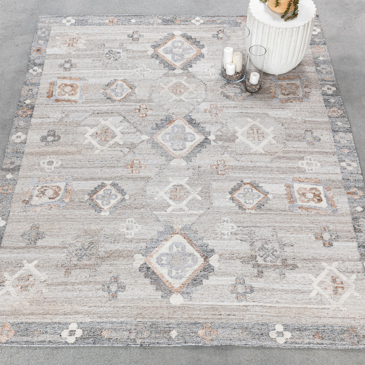 Tremont 6 Rug