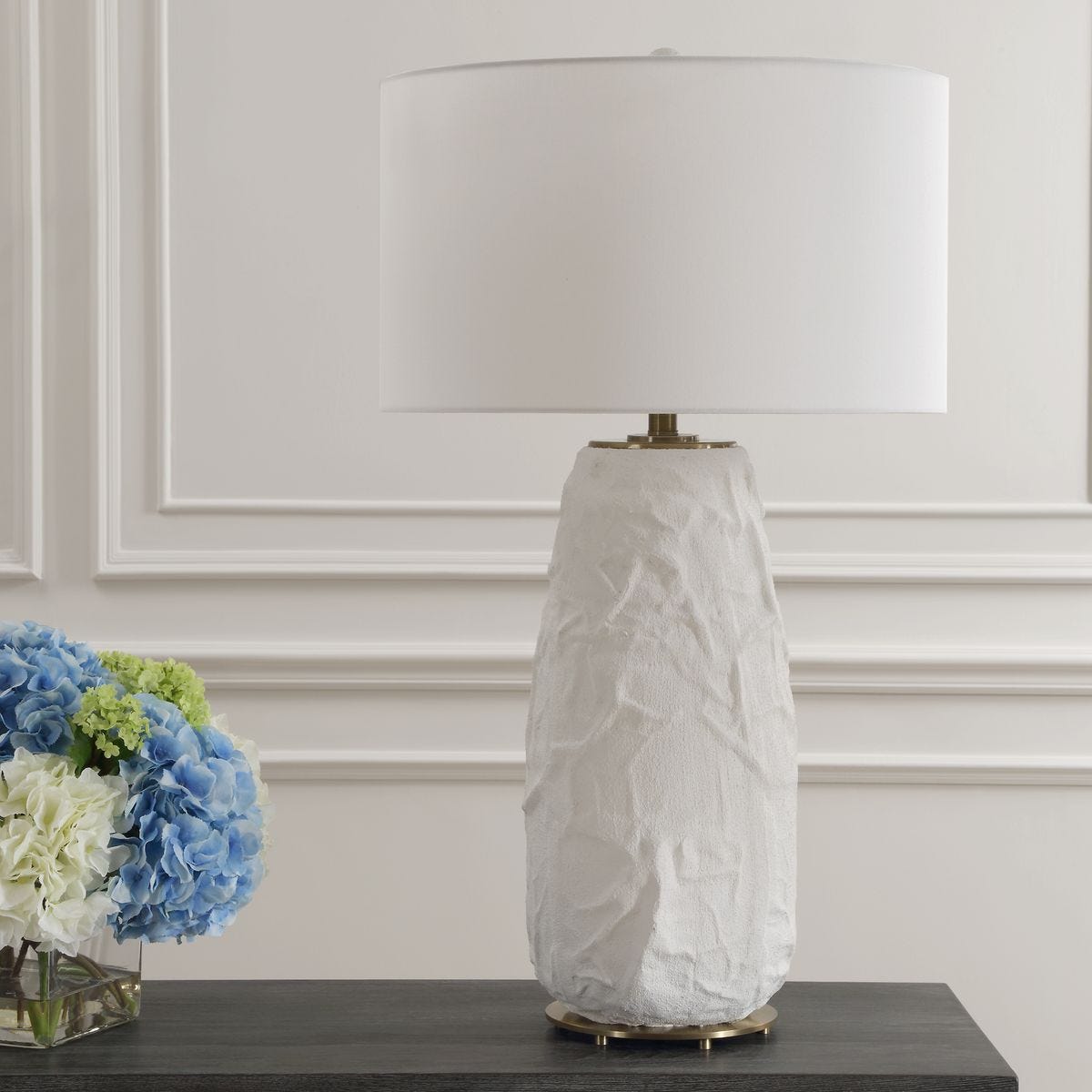 Refined Table Lamp