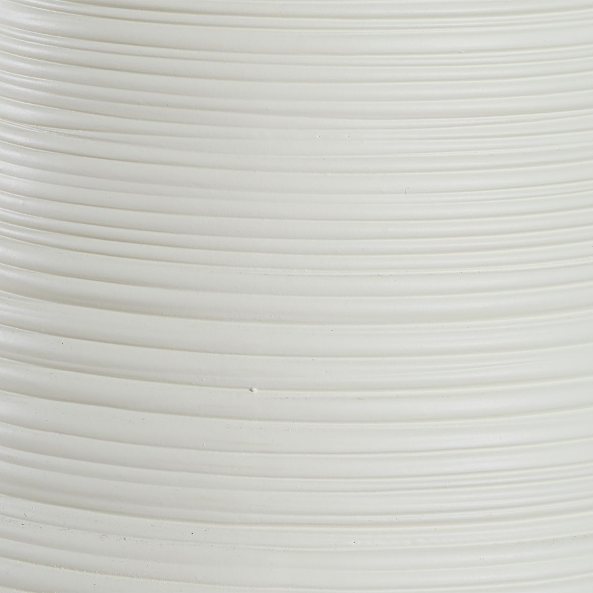 Refined Table Lamp