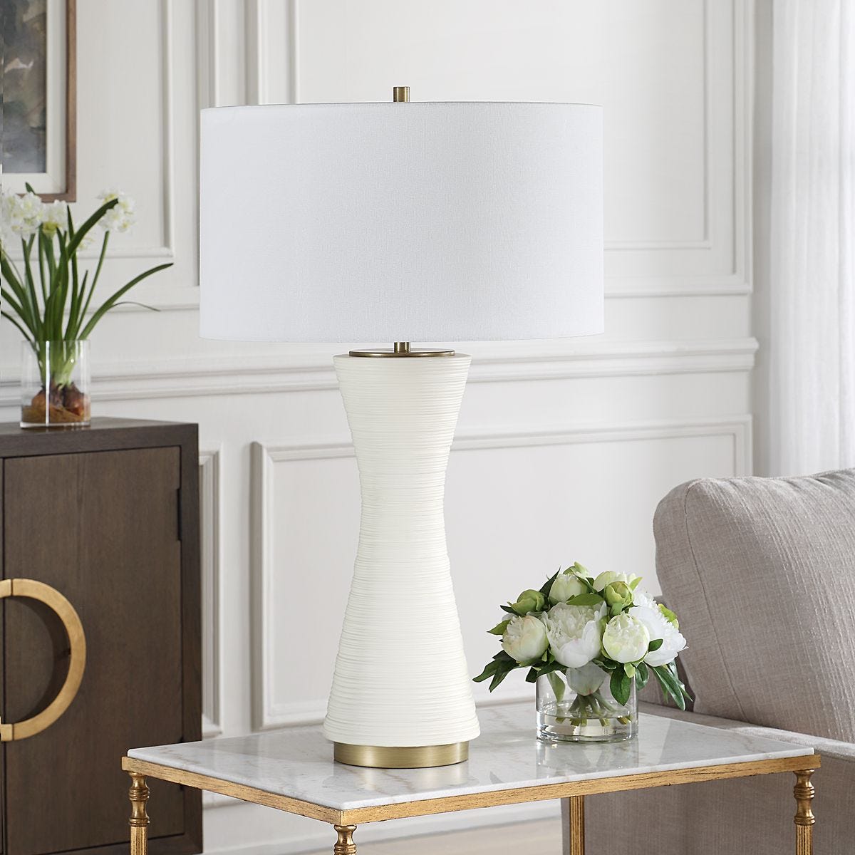Refined Table Lamp