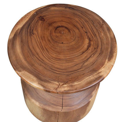 Ravenport 7 Accent Table
