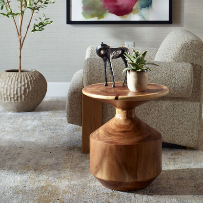 Ravenport 7 Accent Table