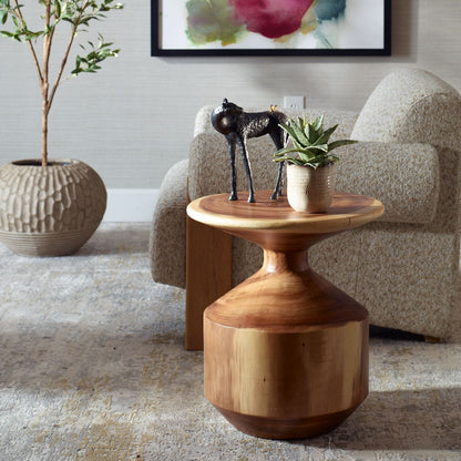 Ravenport 7 Accent Table