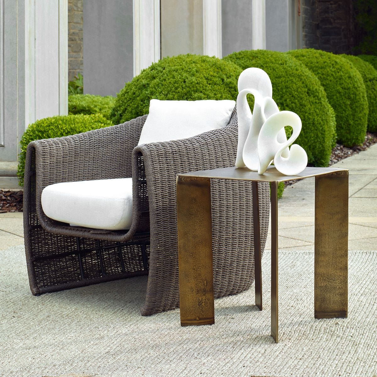 Briarstone 10 Accent Table