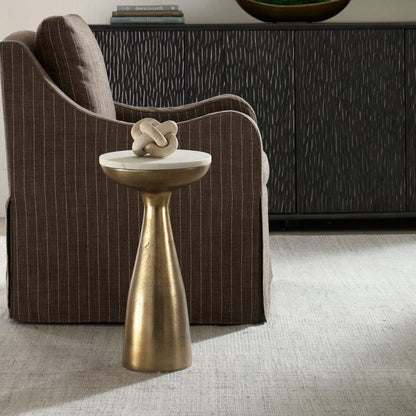 Refined Outdoor Furniture