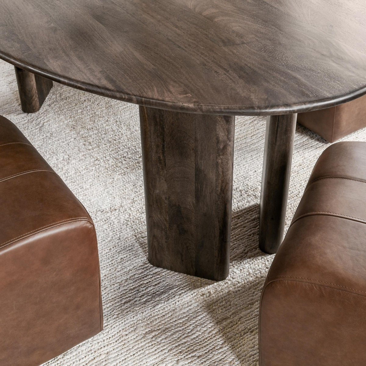 Briarstone Dining Table