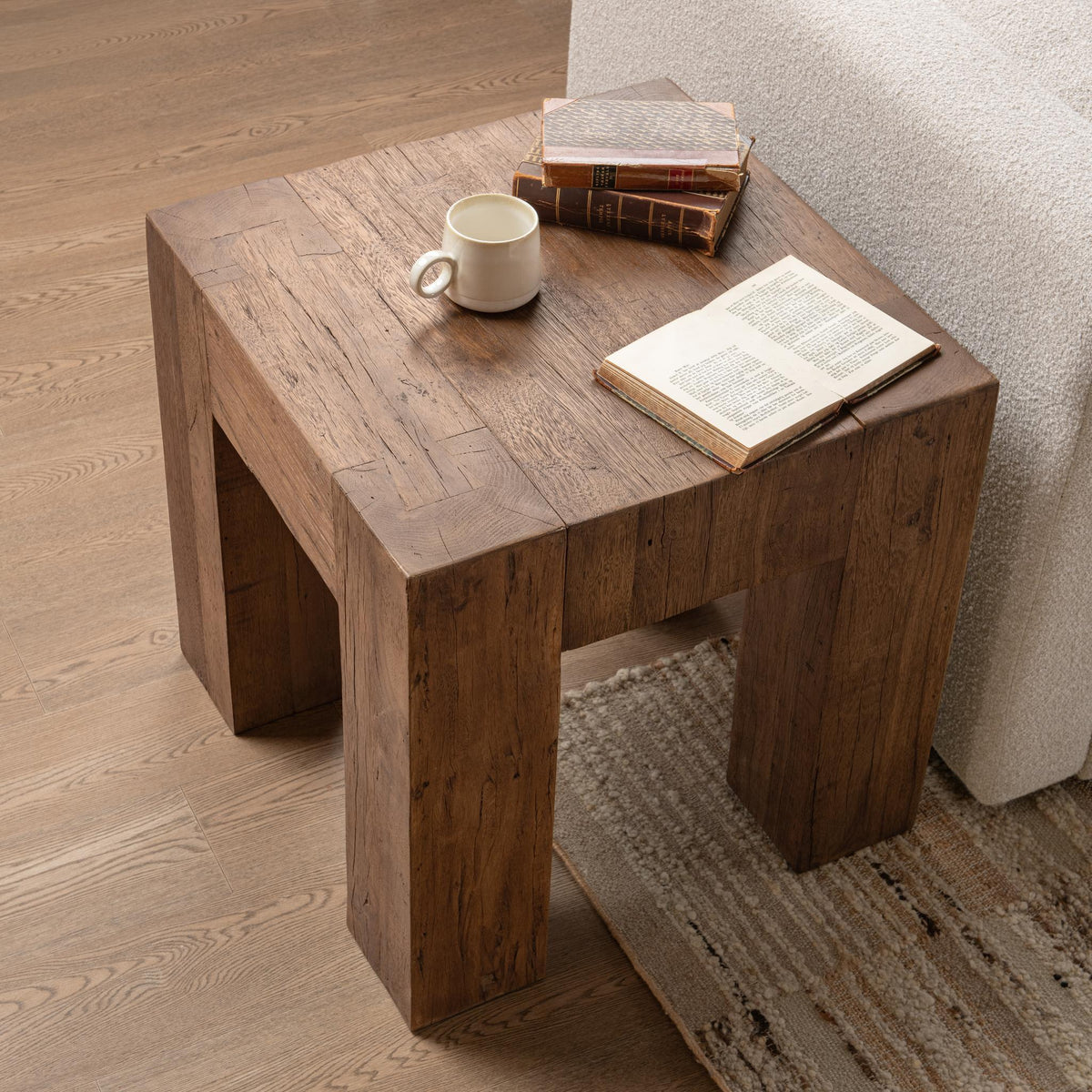 Waverly 10 End Table