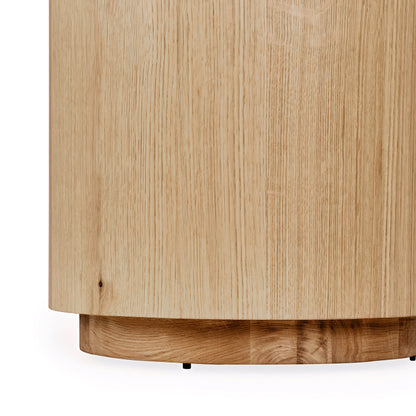 True Natural Oak Veneer Accent & End Table Layne End Table Collection