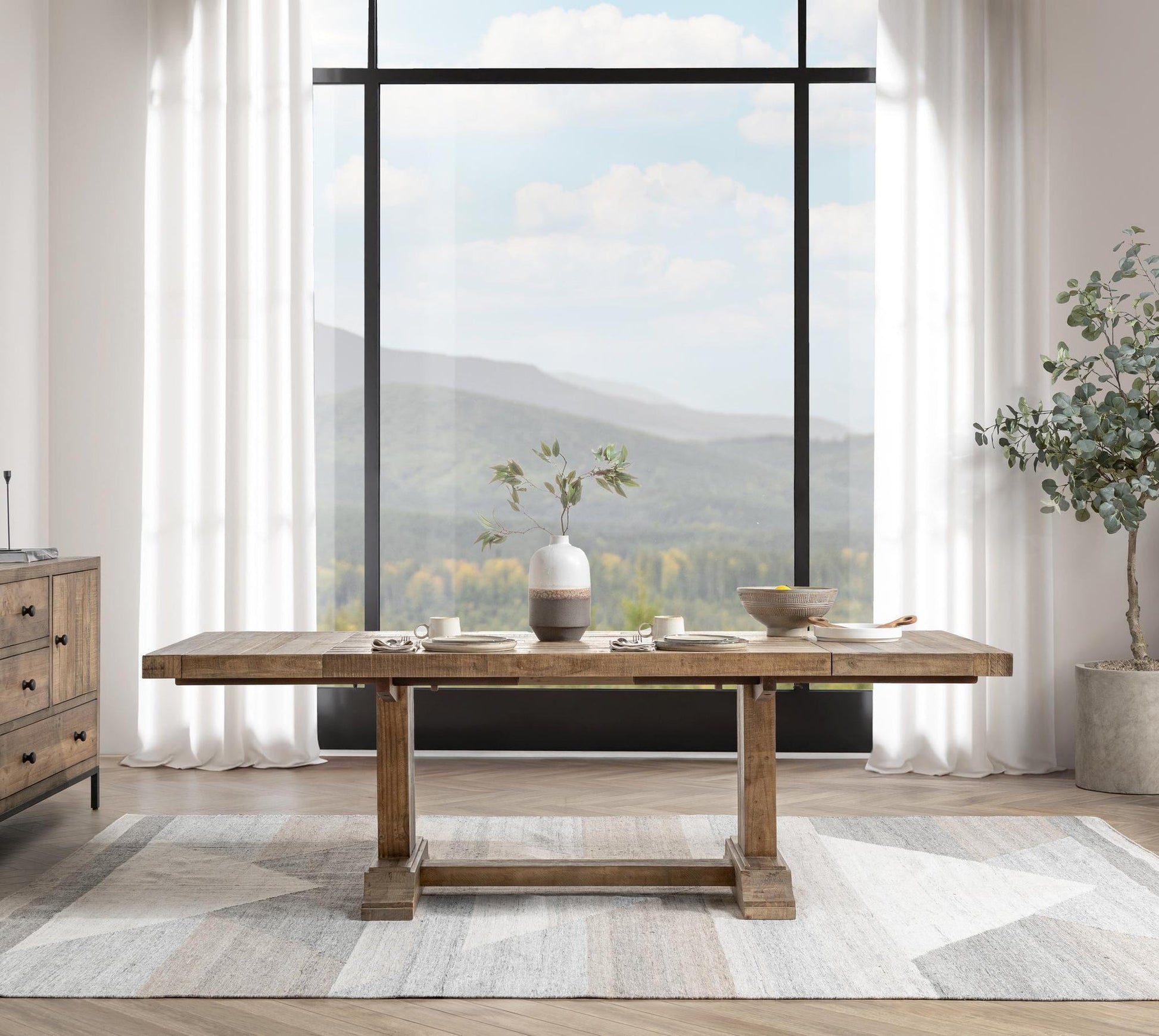 Dita Extendable Dining Table Warm Natural