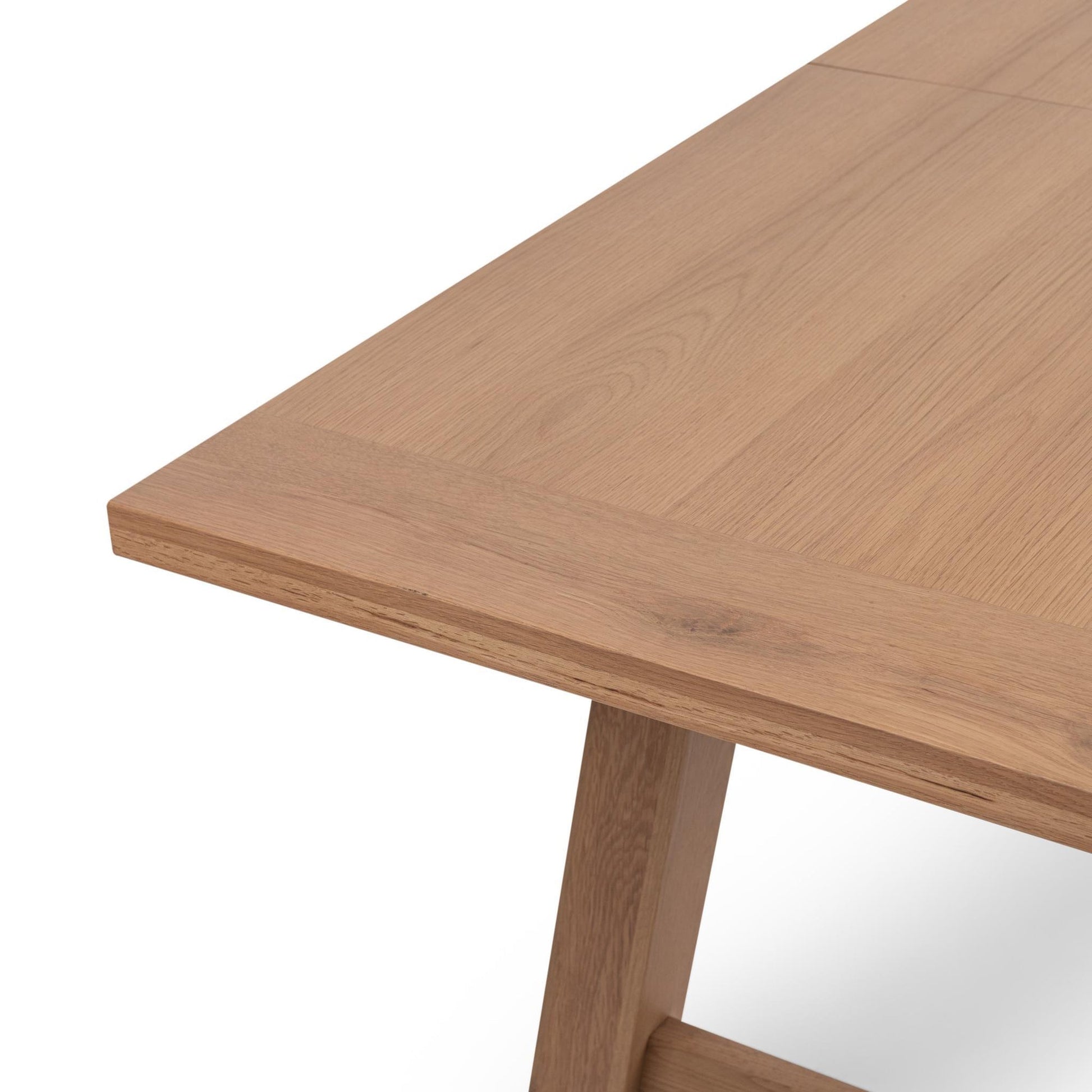Amber Toast Oak Veneer Dining Table Marla Extendable Dining Table Collection