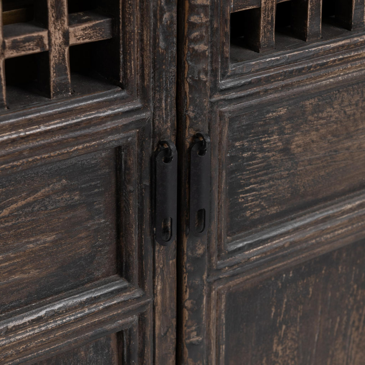 Signature Cabinet