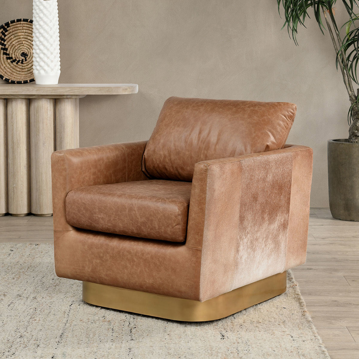 Sedona Brown Top Grain Leather Accent Chair Lathe Accent Chair Collection