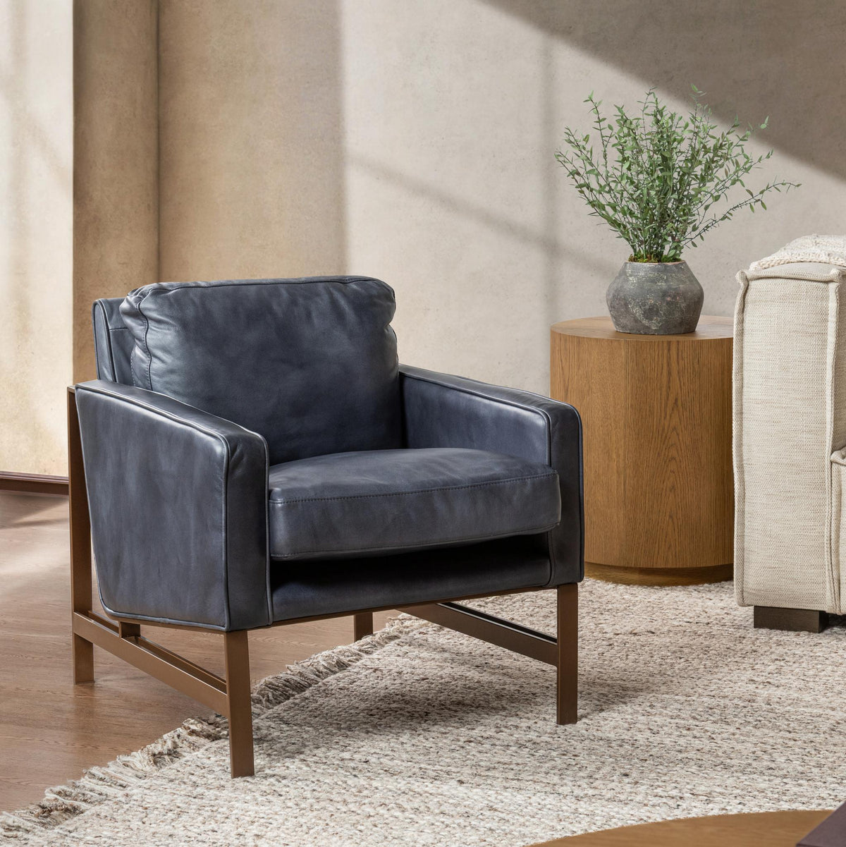 Signature Accent Chair