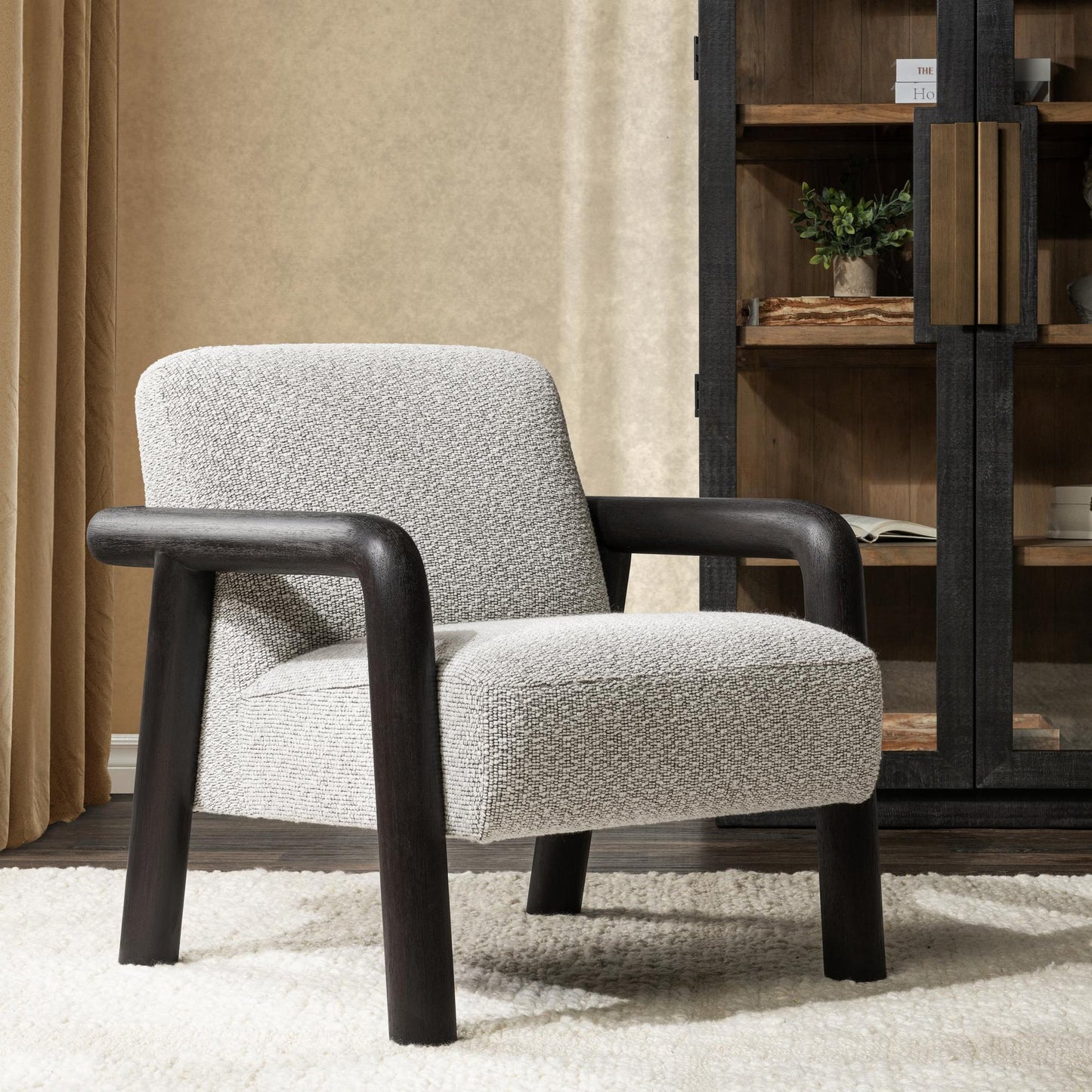 Reyna Accent Chair Black/White