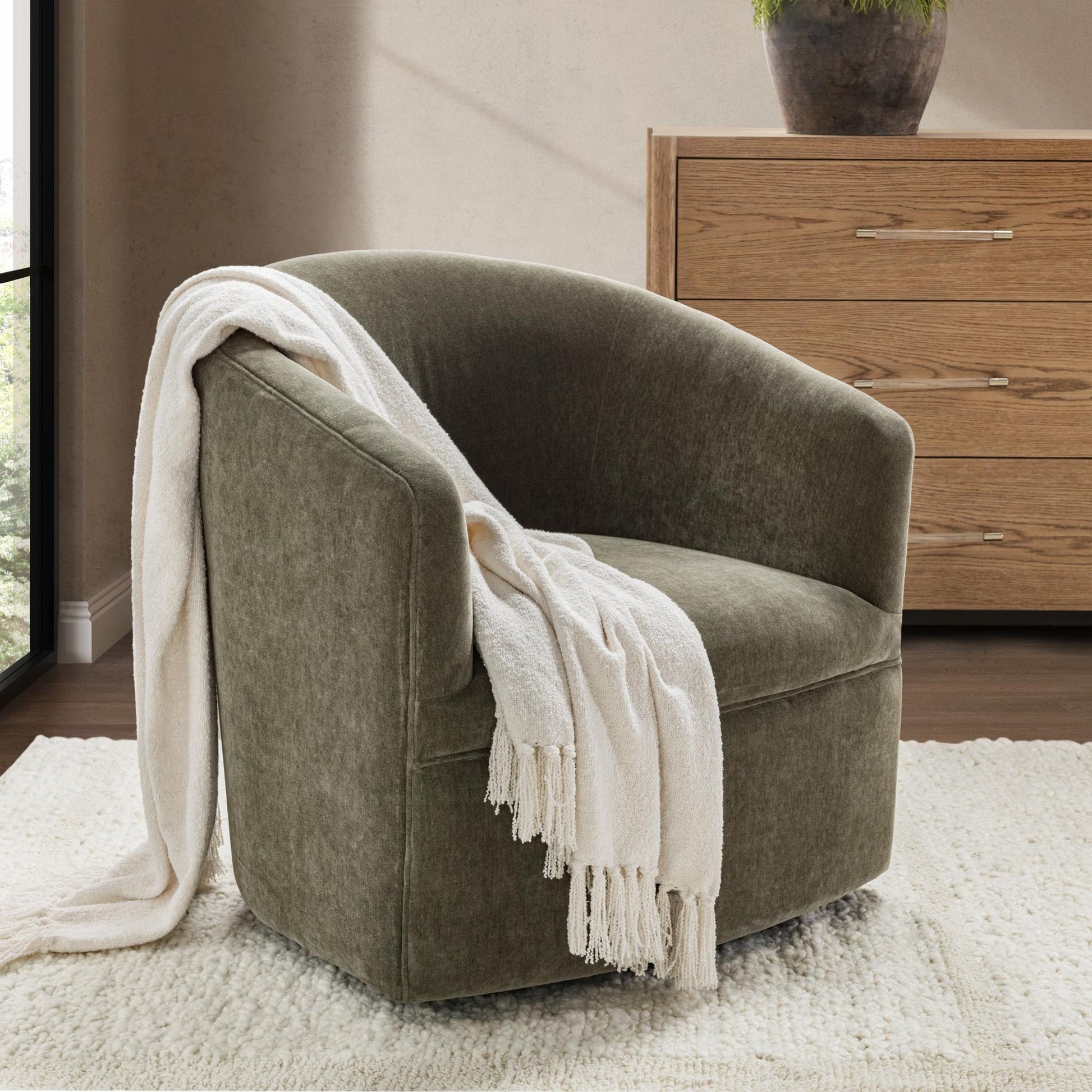 Valencia Swivel Accent Chair Olive Moss