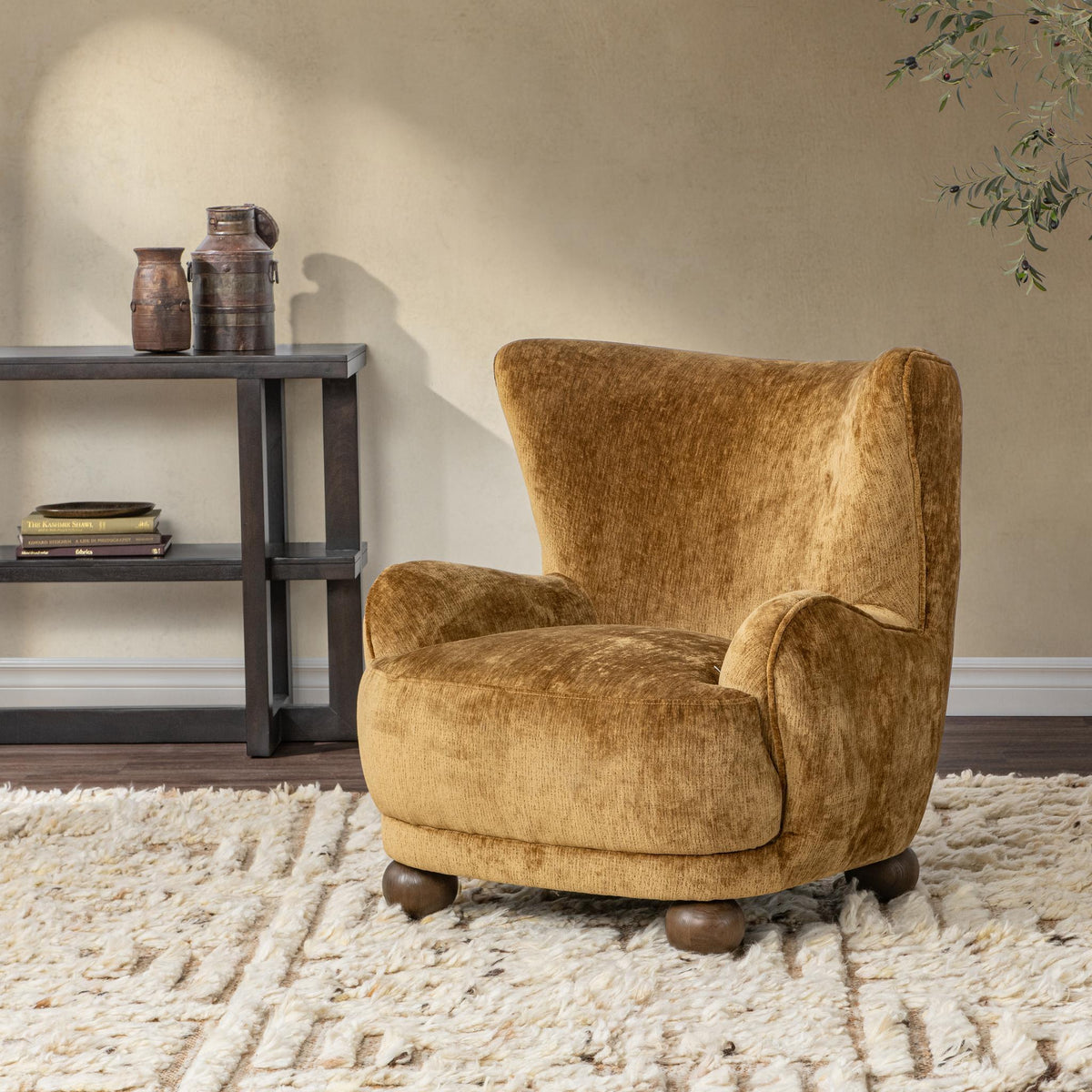 Kenwood 5 Accent Chair